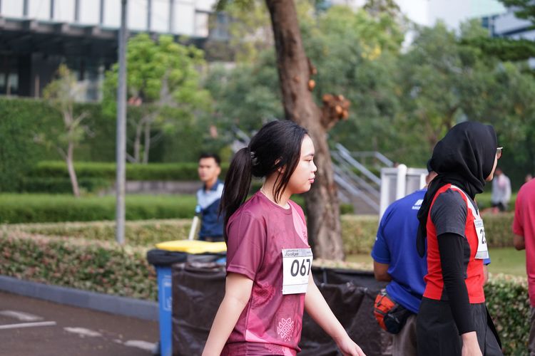 Race photo from Assurance Fun Run 2024