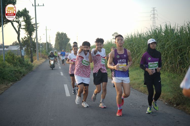 Race photo from Kediri Half Marathon 2024