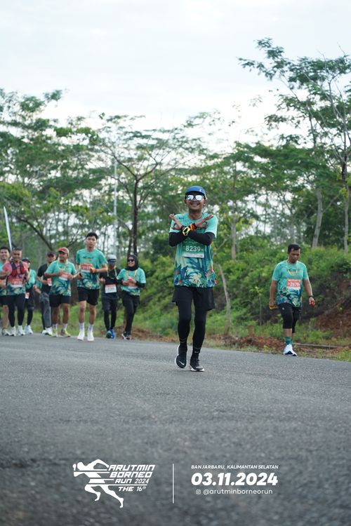 Race photo from Arutmin Borneo Run 2024