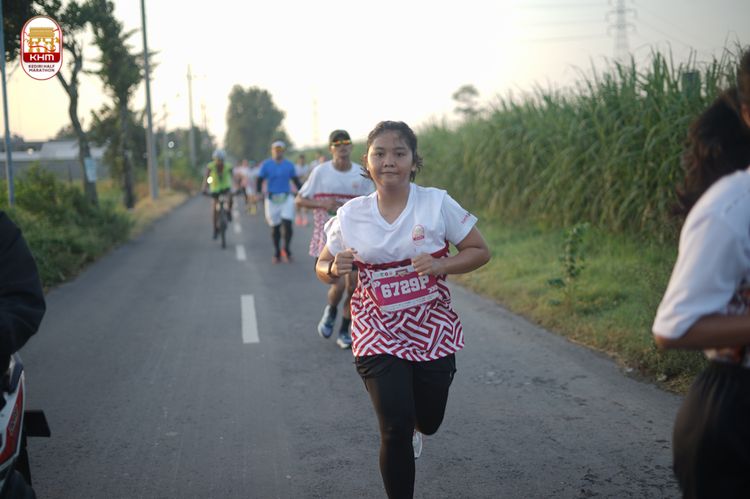 Race photo from Kediri Half Marathon 2024