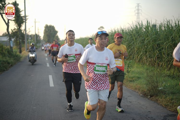 Race photo from Kediri Half Marathon 2024