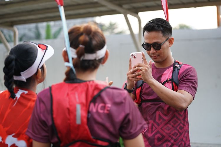 Race photo from Assurance Fun Run 2024