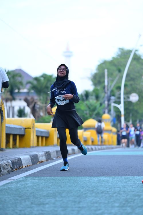 Race photo from KEMLU RUN 2025