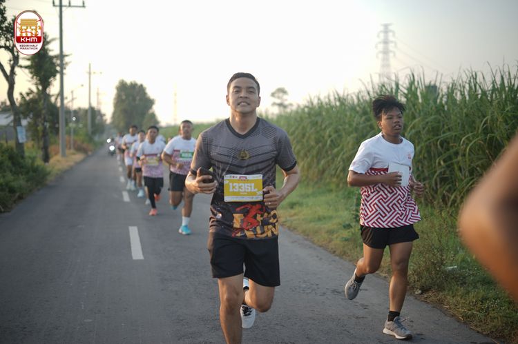 Race photo from Kediri Half Marathon 2024