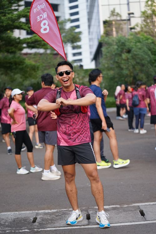 Race photo from Assurance Fun Run 2024