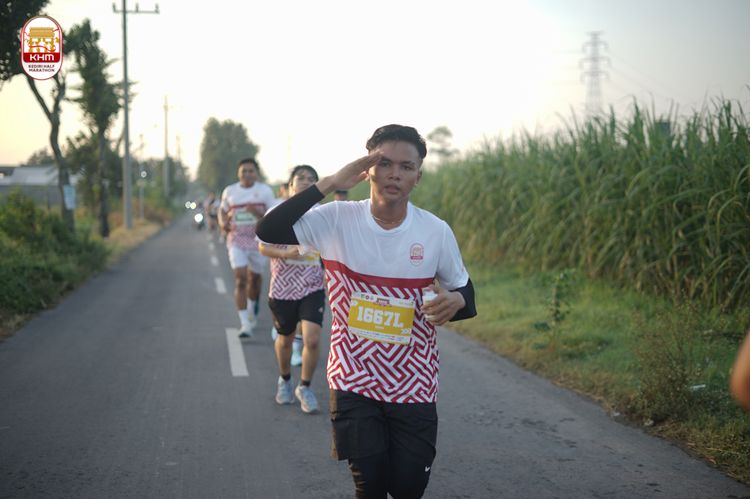 Race photo from Kediri Half Marathon 2024