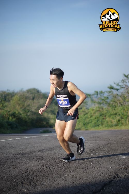 Race photo from Kelud Vertical Challenge 2024