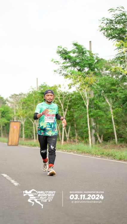 Race photo from Arutmin Borneo Run 2024