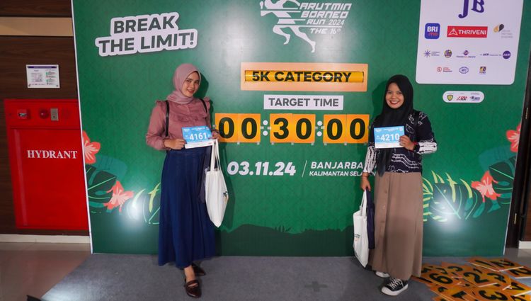 Race photo from Arutmin Borneo Run 2024