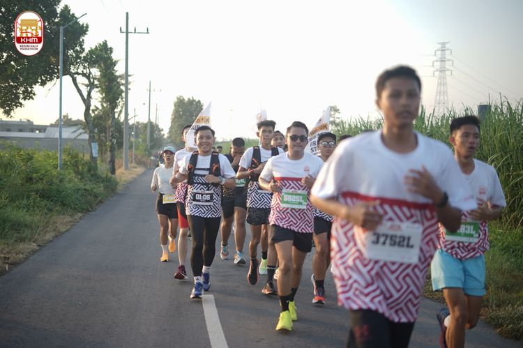 Race photo from Kediri Half Marathon 2024