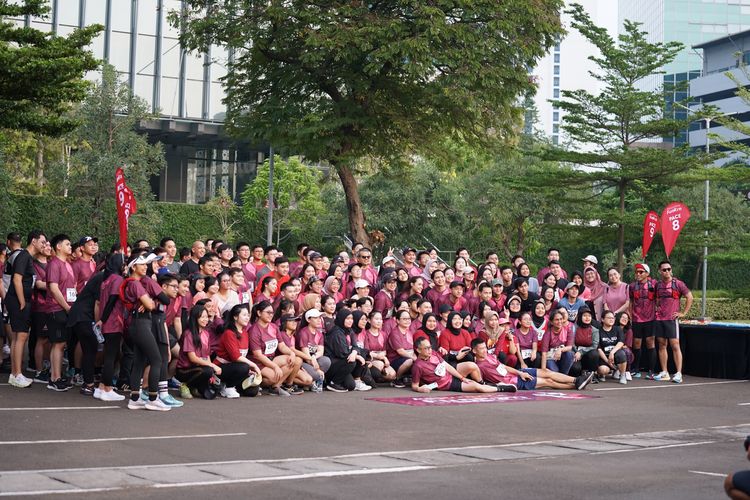 Race photo from Assurance Fun Run 2024