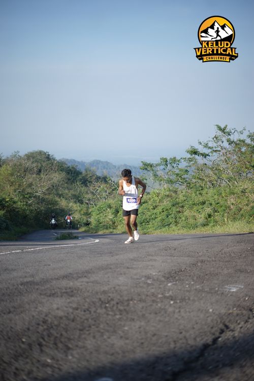 Race photo from Kelud Vertical Challenge 2024