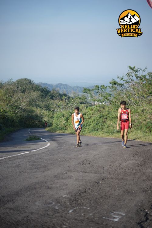 Race photo from Kelud Vertical Challenge 2024