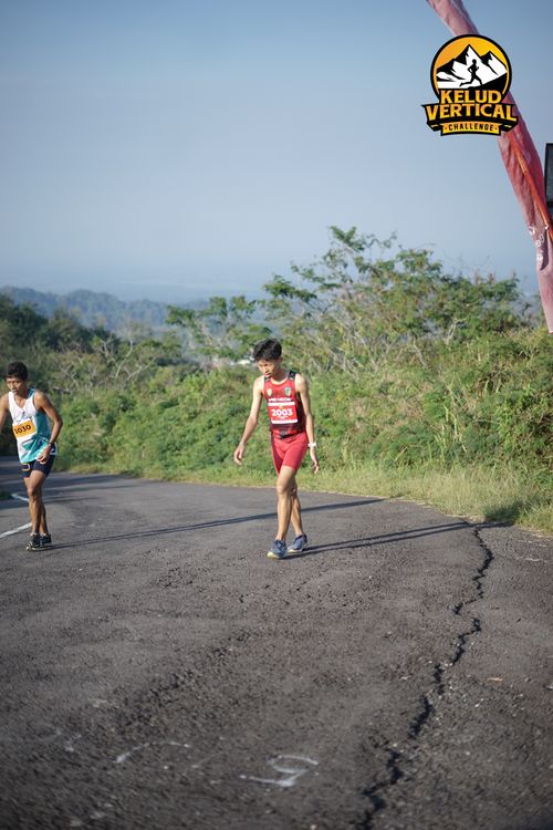 Race photo from Kelud Vertical Challenge 2024