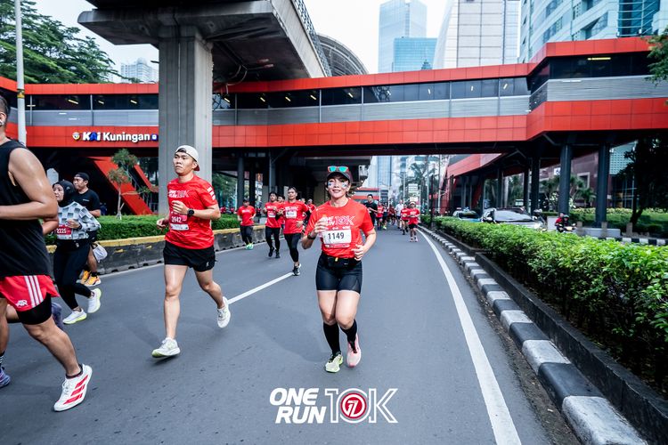 Race photo from ONE RUN 10K 2025