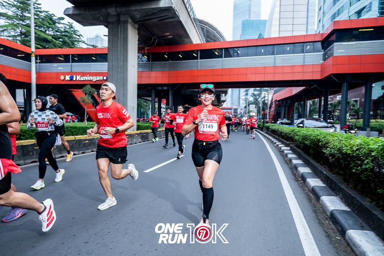Race photo from ONE RUN 10K 2025