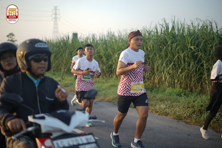 Race photo from Kediri Half Marathon 2024