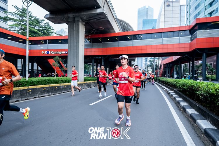 Race photo from ONE RUN 10K 2025