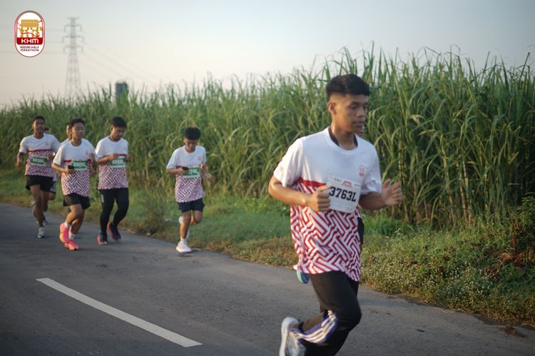 Race photo from Kediri Half Marathon 2024