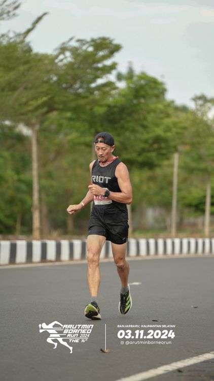 Race photo from Arutmin Borneo Run 2024