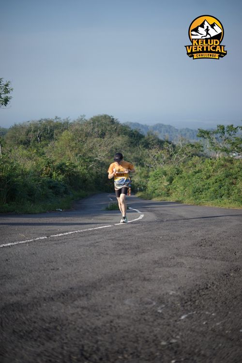 Race photo from Kelud Vertical Challenge 2024