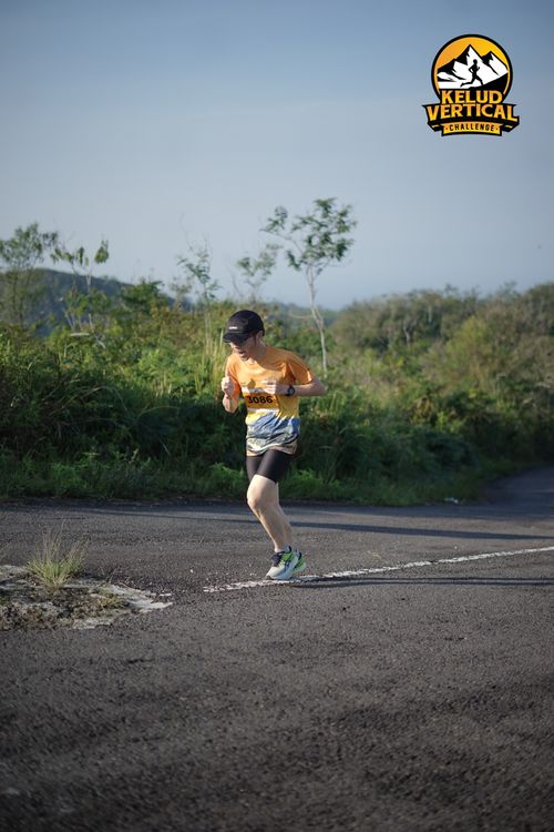 Race photo from Kelud Vertical Challenge 2024