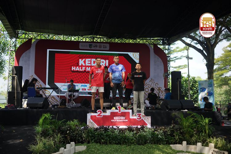 Race photo from Kediri Half Marathon 2025