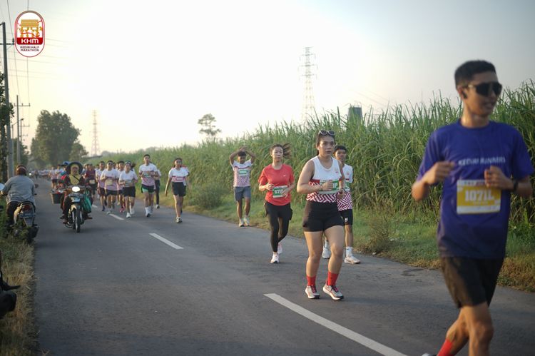 Race photo from Kediri Half Marathon 2024