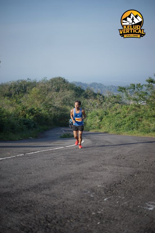 Race photo from Kelud Vertical Challenge 2024
