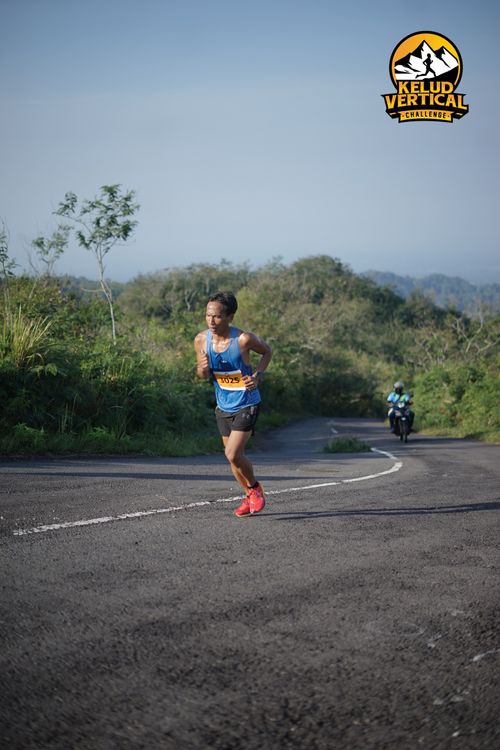 Race photo from Kelud Vertical Challenge 2024