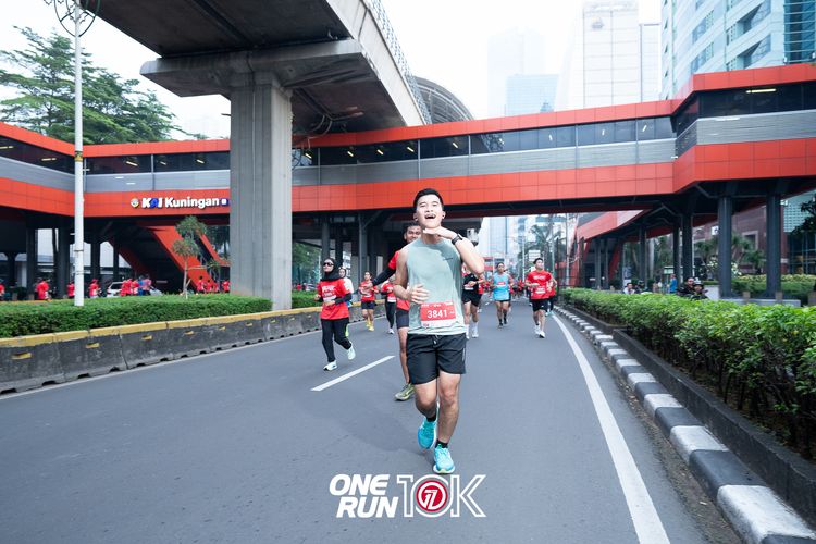 Race photo from ONE RUN 10K 2025