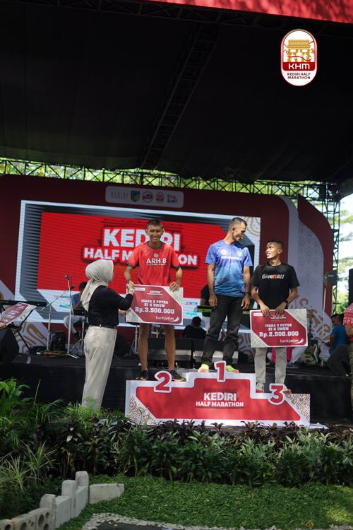 Race photo from Kediri Half Marathon 2025