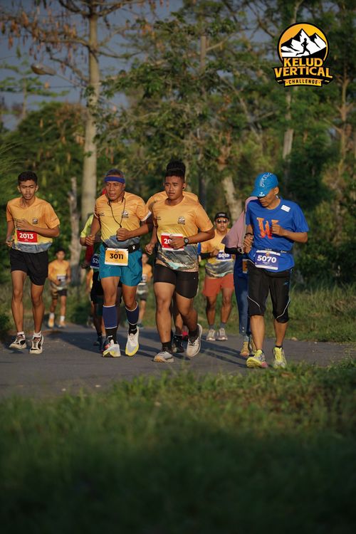 Race photo from Kelud Vertical Challenge 2024