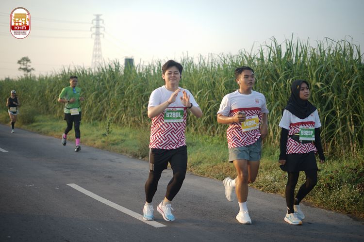 Race photo from Kediri Half Marathon 2024