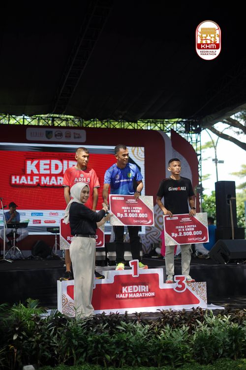 Race photo from Kediri Half Marathon 2025