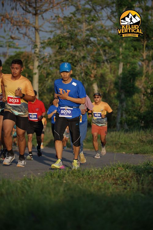 Race photo from Kelud Vertical Challenge 2024