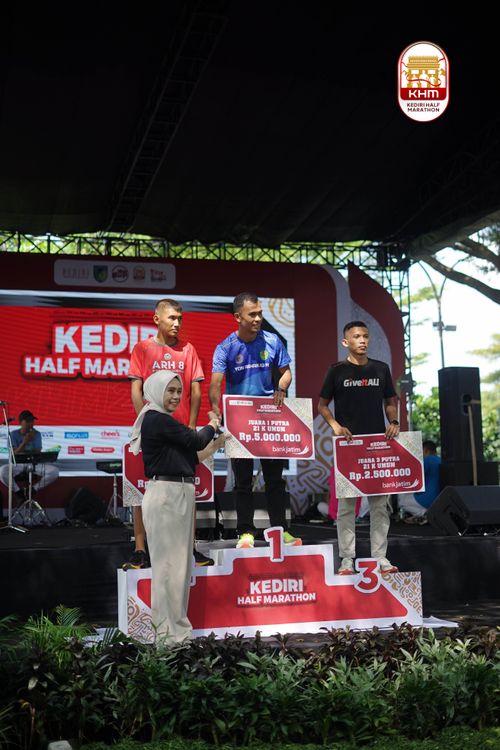 Race photo from Kediri Half Marathon 2025