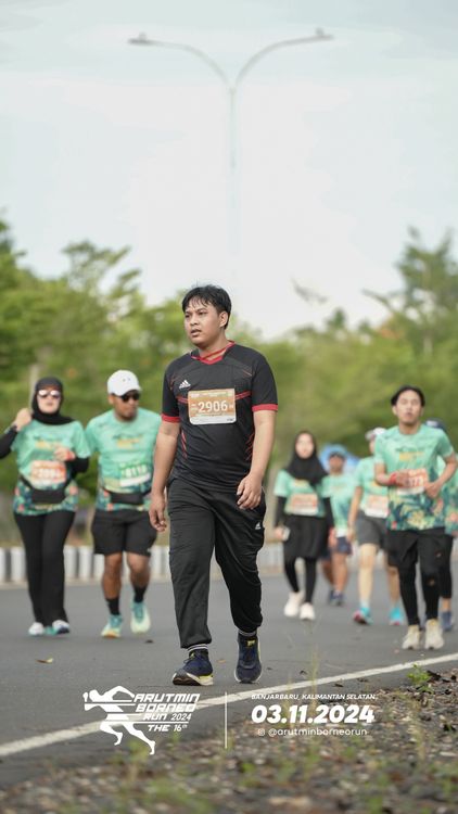 Race photo from Arutmin Borneo Run 2024