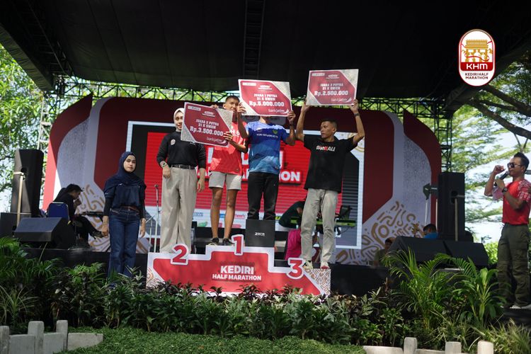 Race photo from Kediri Half Marathon 2025