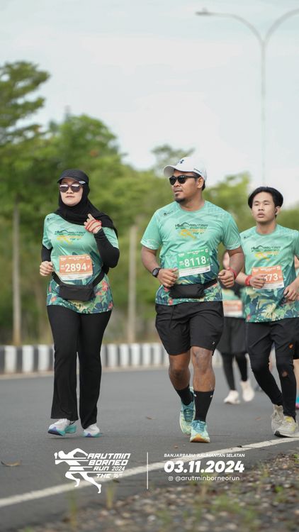 Race photo from Arutmin Borneo Run 2024