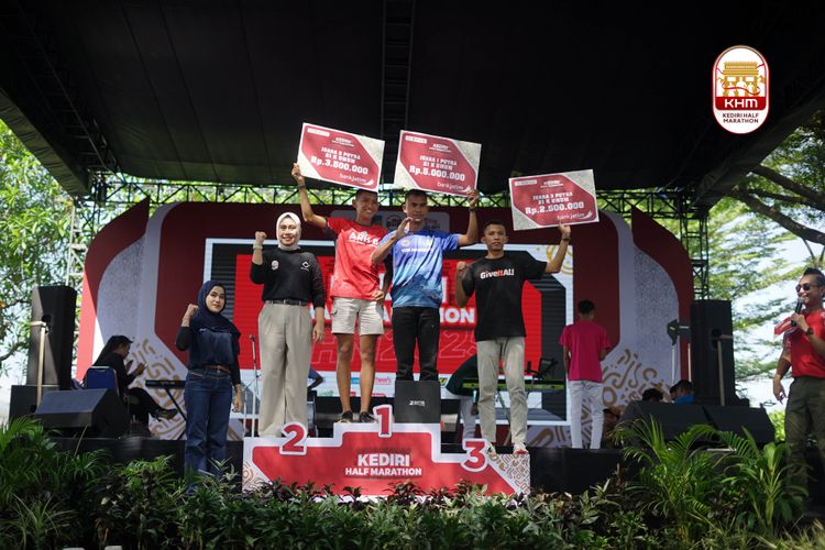 Race photo from Kediri Half Marathon 2025