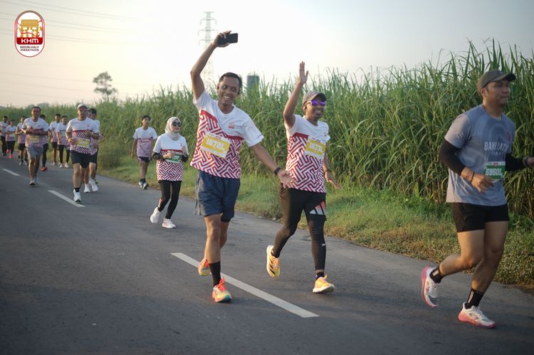 Race photo from Kediri Half Marathon 2024