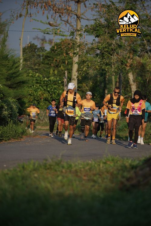 Race photo from Kelud Vertical Challenge 2024