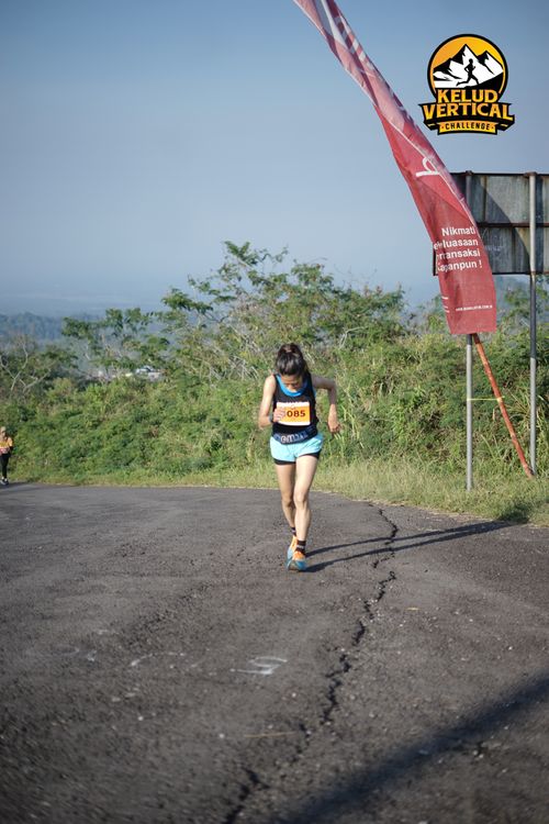 Race photo from Kelud Vertical Challenge 2024