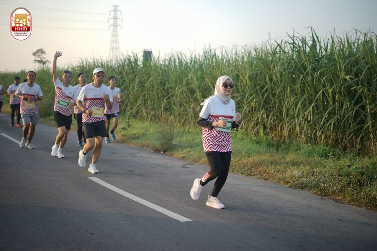 Race photo from Kediri Half Marathon 2024