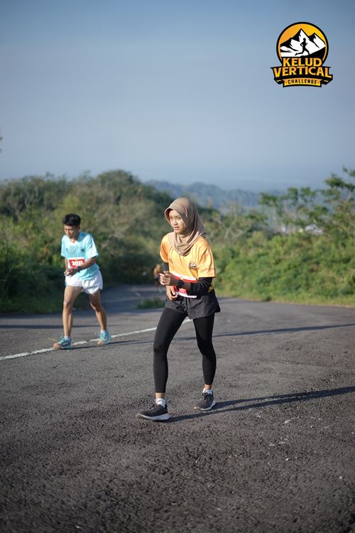 Race photo from Kelud Vertical Challenge 2024
