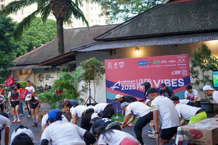 Race photo from MAKASSAR HALF MARATHON 2025 VIBES