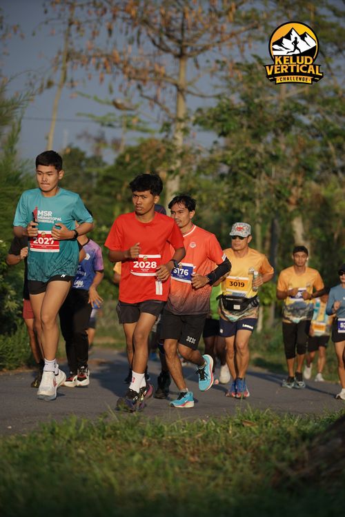 Race photo from Kelud Vertical Challenge 2024