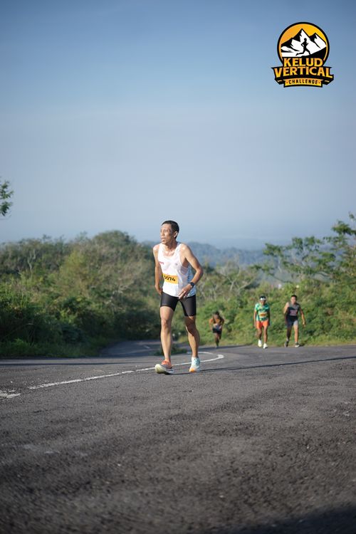 Race photo from Kelud Vertical Challenge 2024