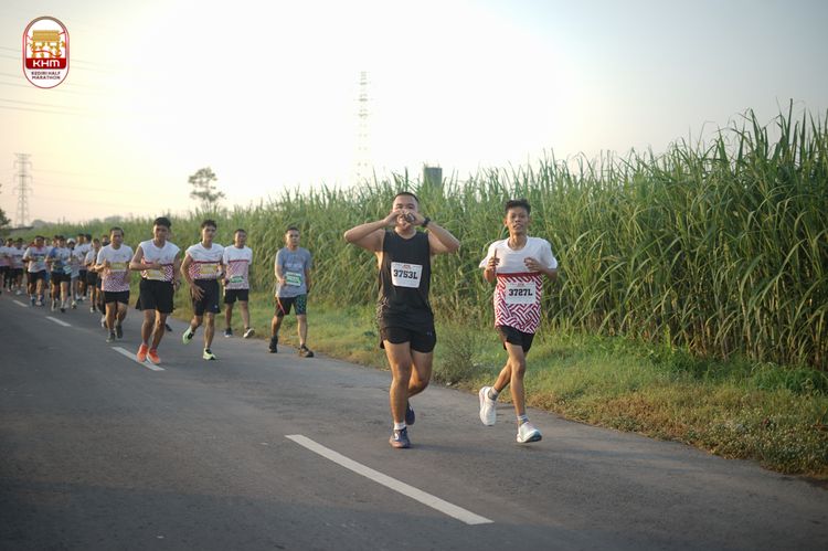 Race photo from Kediri Half Marathon 2024